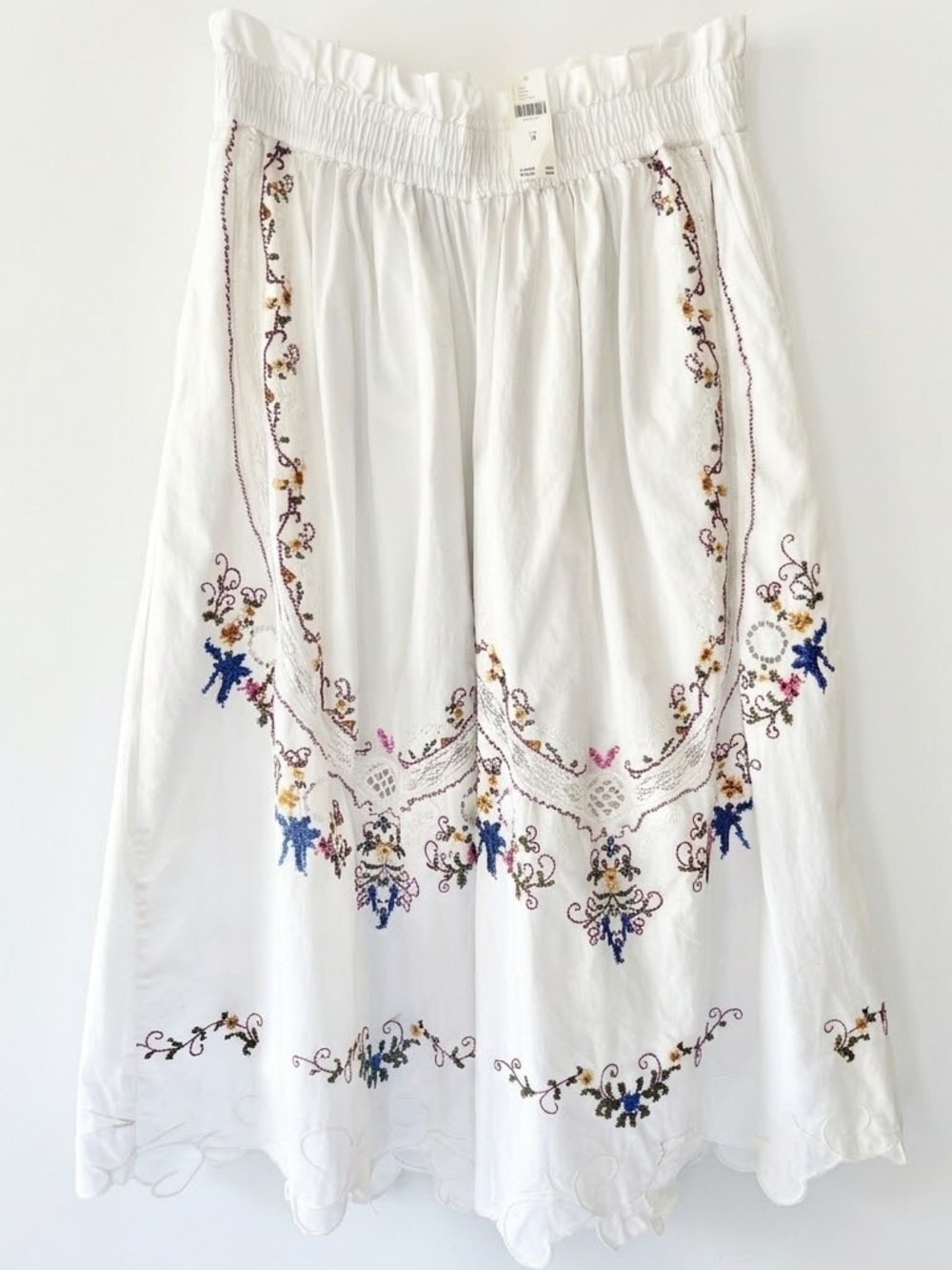 NWT Anthropologie Embroidered Culottes Sz M White Wide Leg Boho Scalloped Pants - Picture 2 of 14